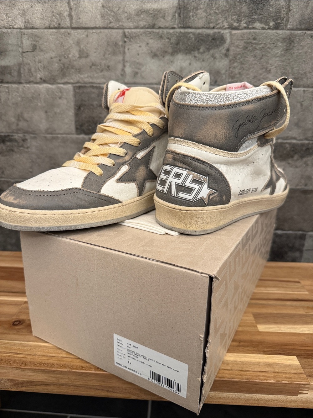 Golden Goose Mens Sky Star High-Top Sneakers in White, Gray & Cream